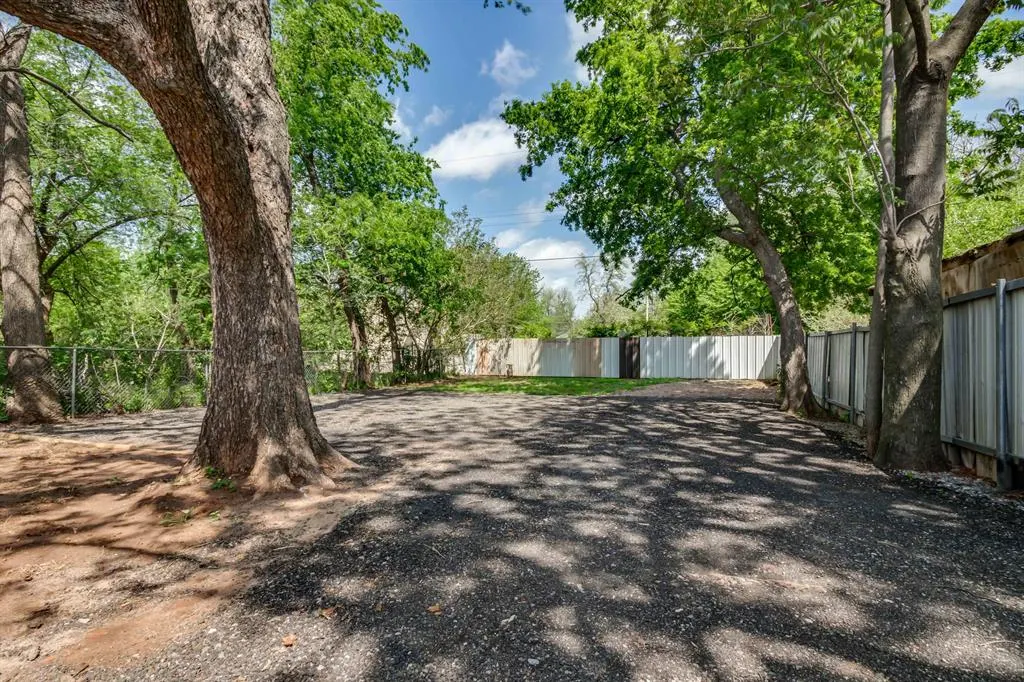 Photo 32 — 417 SE 23rd Street, Oklahoma City, OK 73129