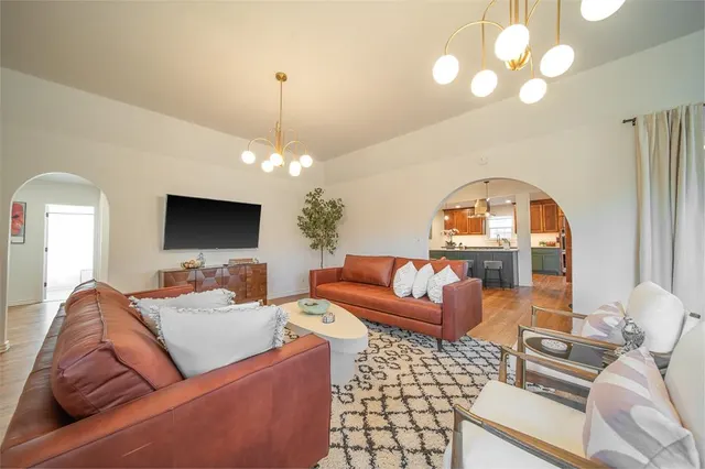 Photo 3 — 1017 Dean Place, Oklahoma City, OK 73117