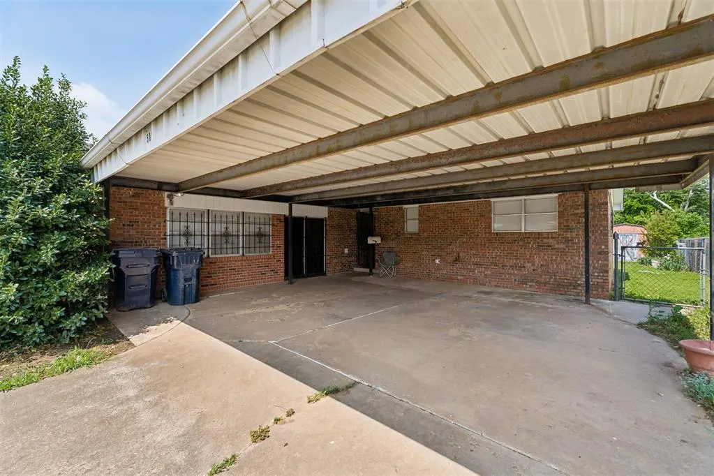 Photo 3 — 509 SW 67th Street, Oklahoma City, OK 73139