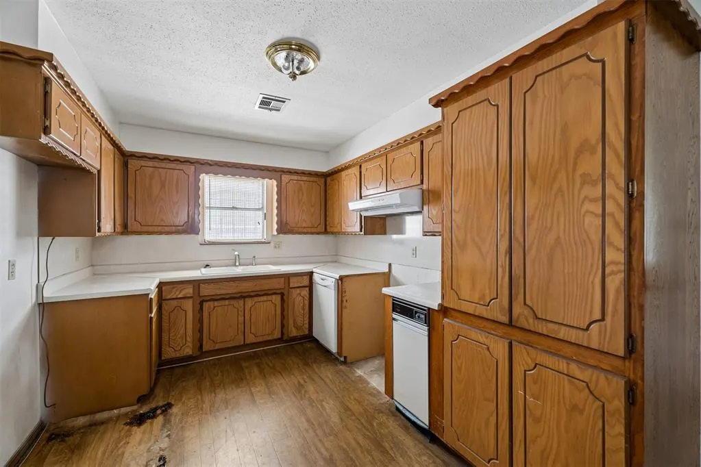 Photo 13 — 509 SW 67th Street, Oklahoma City, OK 73139