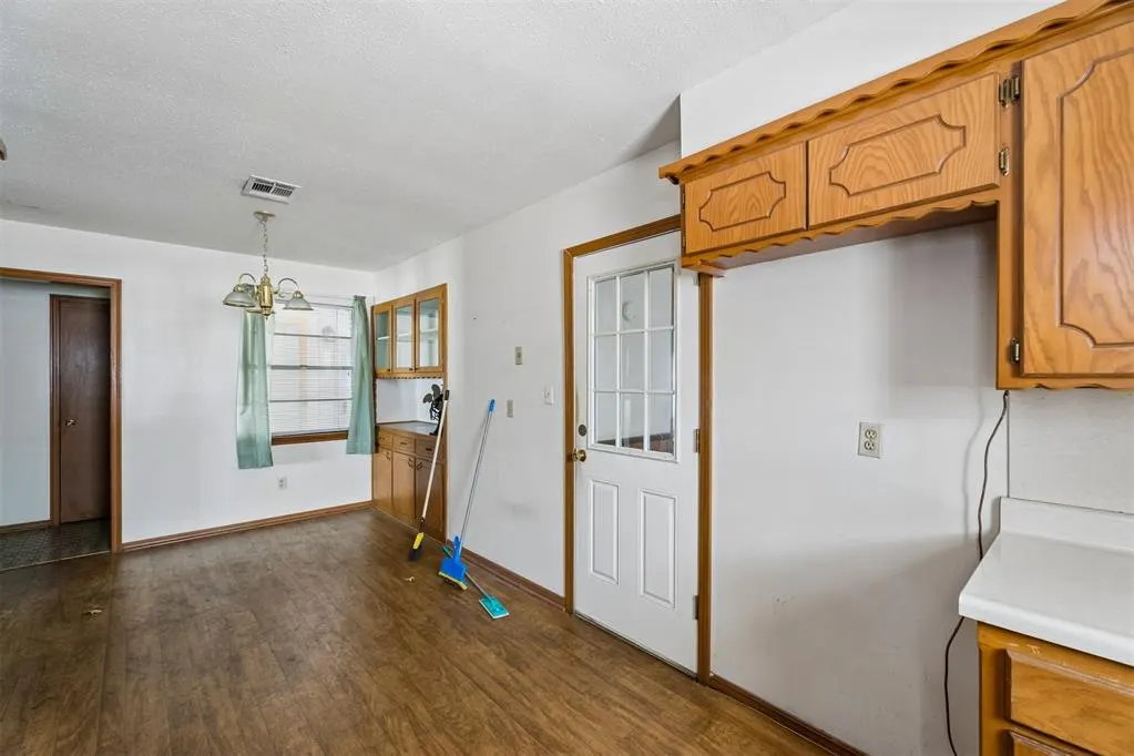 Photo 15 — 509 SW 67th Street, Oklahoma City, OK 73139