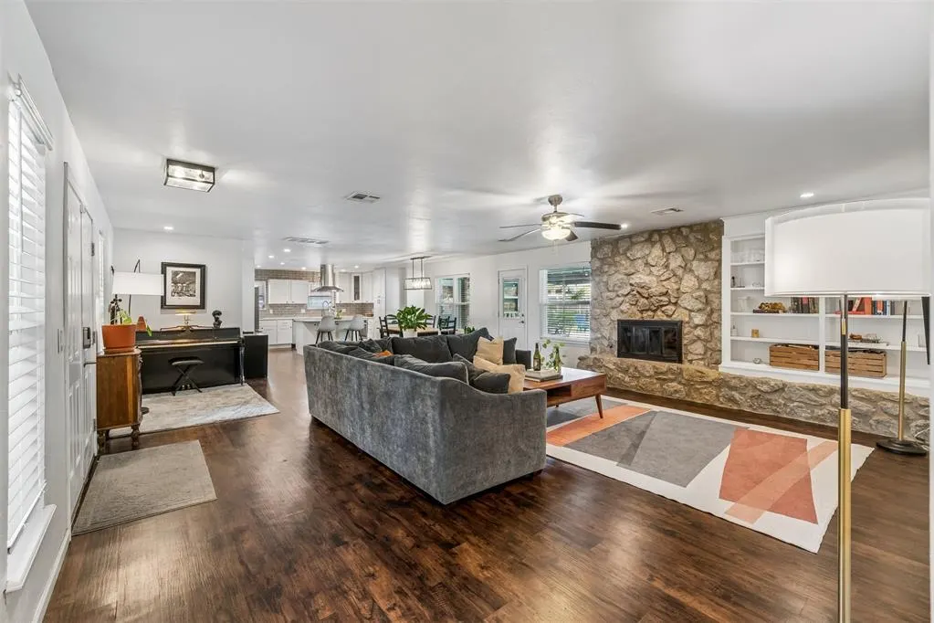 Photo 4 — 1305 Smiling Hill Boulevard, Edmond, OK 73013