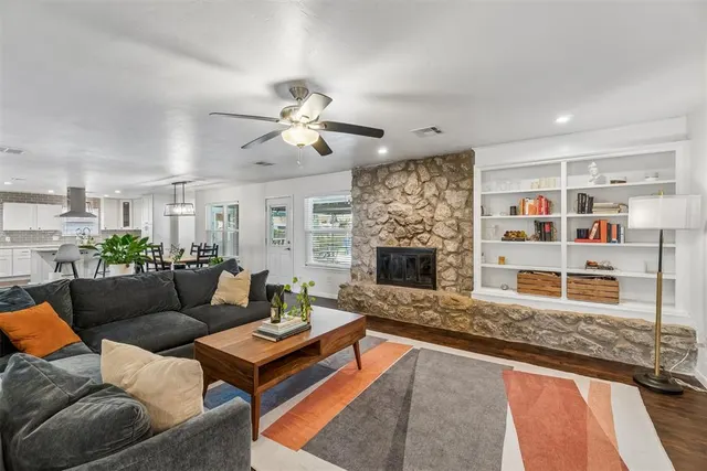 Photo 5 — 1305 Smiling Hill Boulevard, Edmond, OK 73013