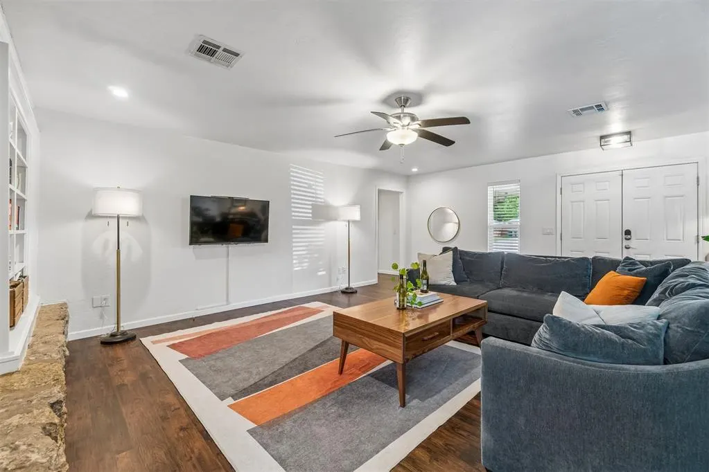 Photo 8 — 1305 Smiling Hill Boulevard, Edmond, OK 73013
