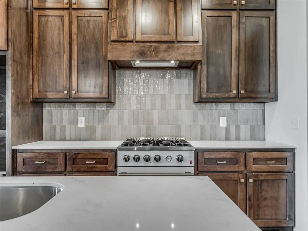 Photo 13 — 5101 Misty Wood Lane, Mustang, OK 73064