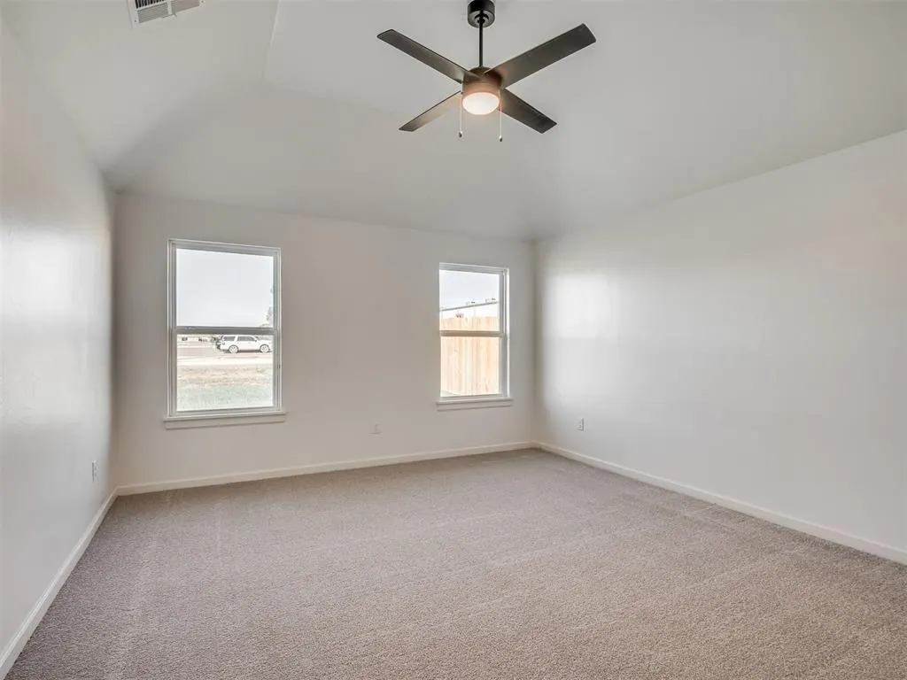 Photo 20 — 5101 Misty Wood Lane, Mustang, OK 73064