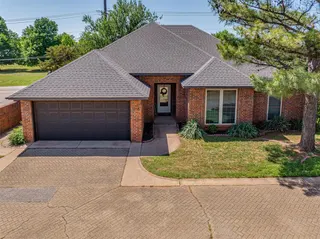 Sold home at 1421 N Canyon Way