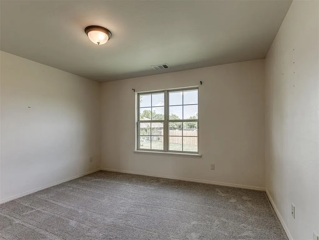 Photo 18 — 663 SW 12th Street, Blanchard, OK 73010