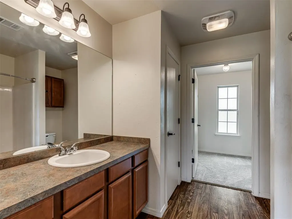 Photo 21 — 663 SW 12th Street, Blanchard, OK 73010