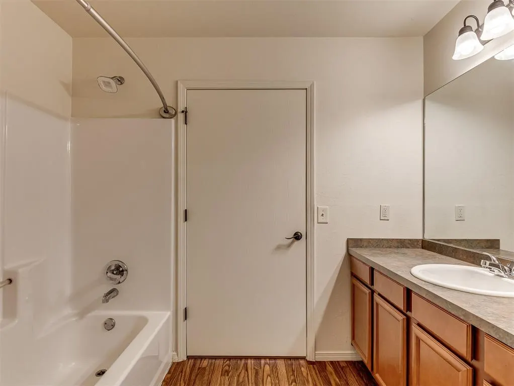 Photo 22 — 663 SW 12th Street, Blanchard, OK 73010
