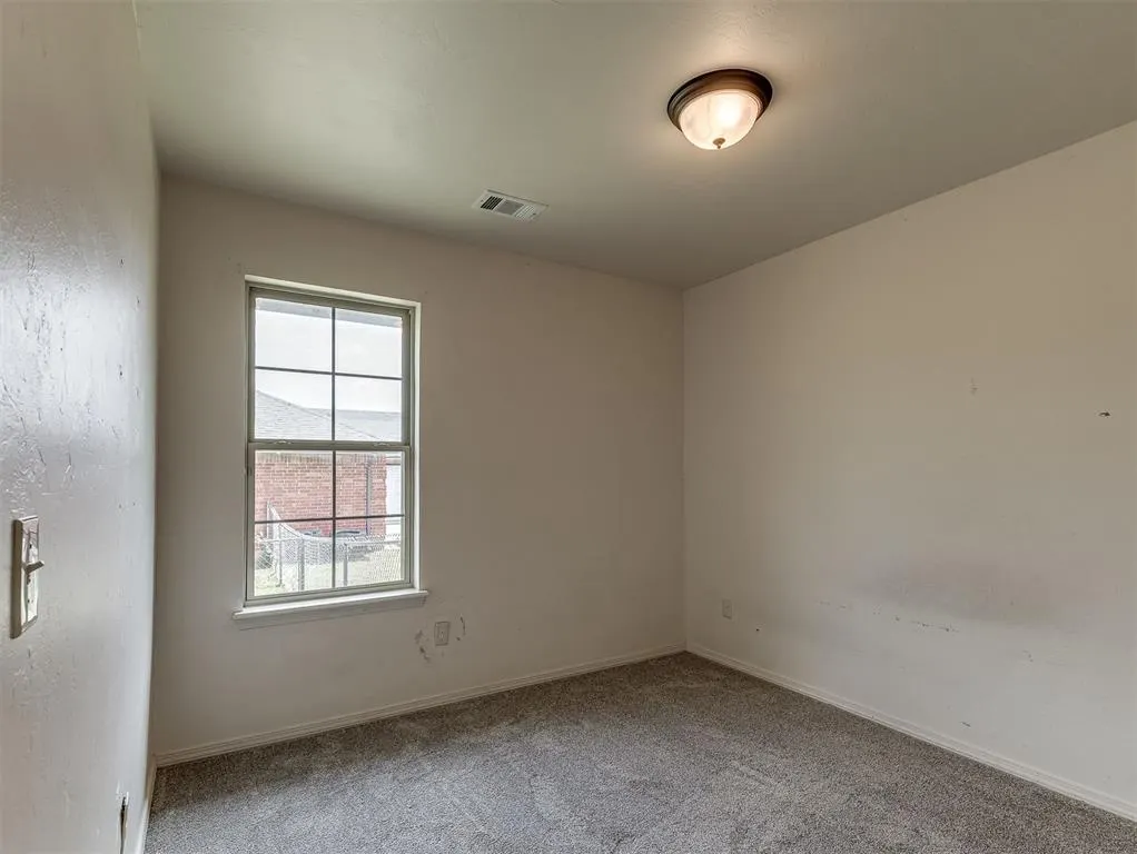 Photo 29 — 663 SW 12th Street, Blanchard, OK 73010