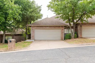Sold home at 1718 Windhill Avenue