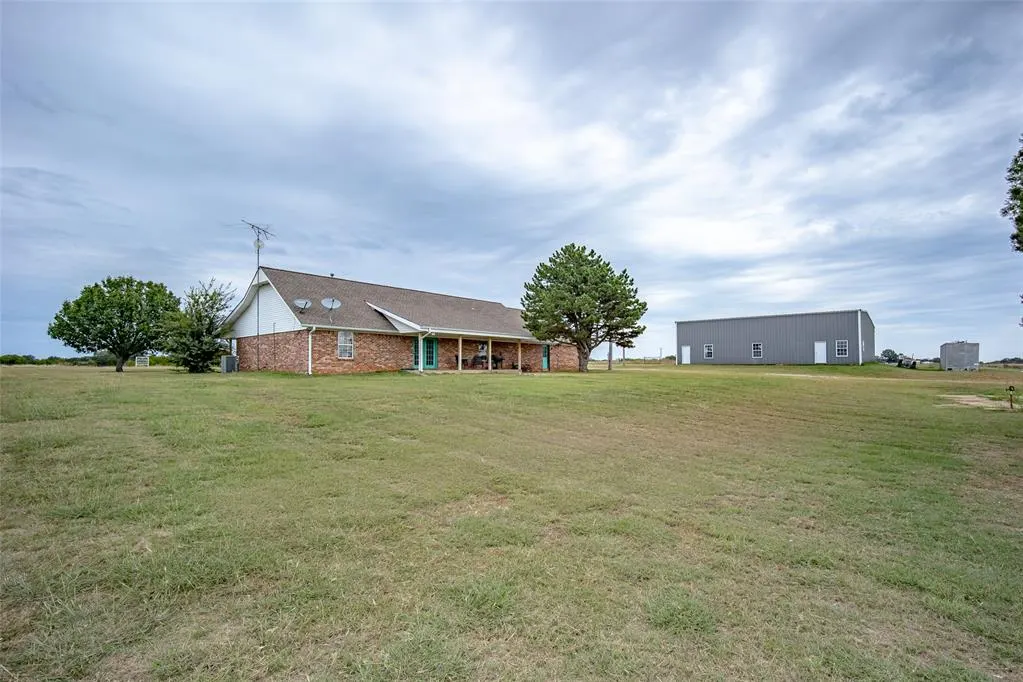 Photo 34 — 24286 E County Road 1580 Road, Elmore City, OK 73433
