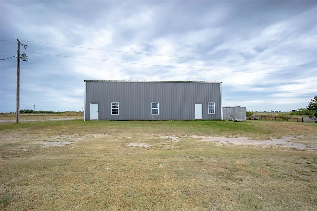 Photo 36 — 24286 E County Road 1580 Road, Elmore City, OK 73433