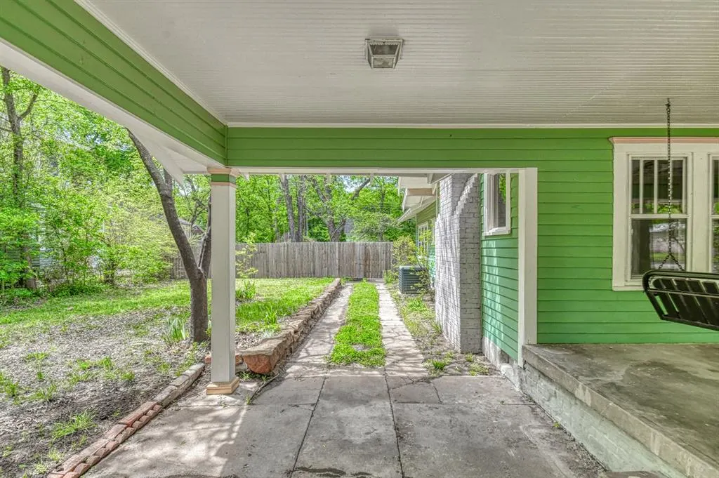 Photo 7 — 620 Chautauqua Avenue, Norman, OK 73069