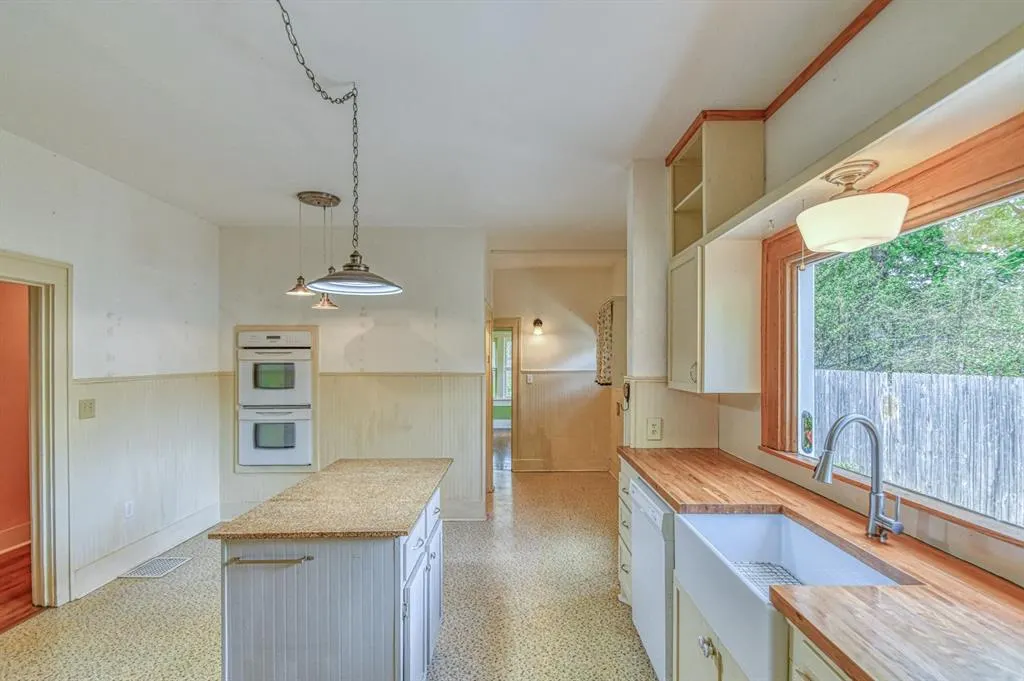 Photo 19 — 620 Chautauqua Avenue, Norman, OK 73069