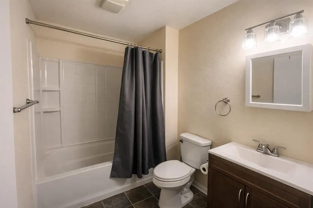 Photo 8 — 2216 N Downing Street, Oklahoma City, OK 73120
