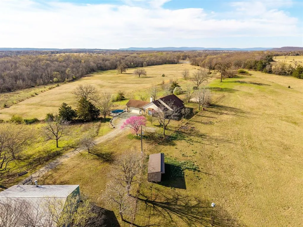 Front exterior — 40957 E Old 9 Highway, Keota, OK 74941