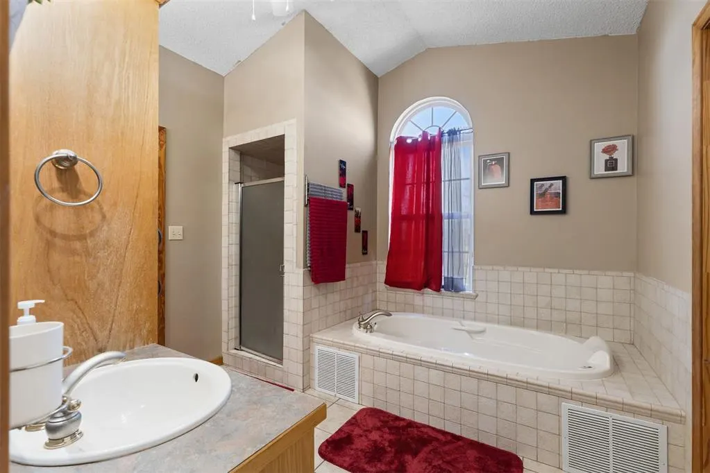Photo 16 — 40957 E Old 9 Highway, Keota, OK 74941