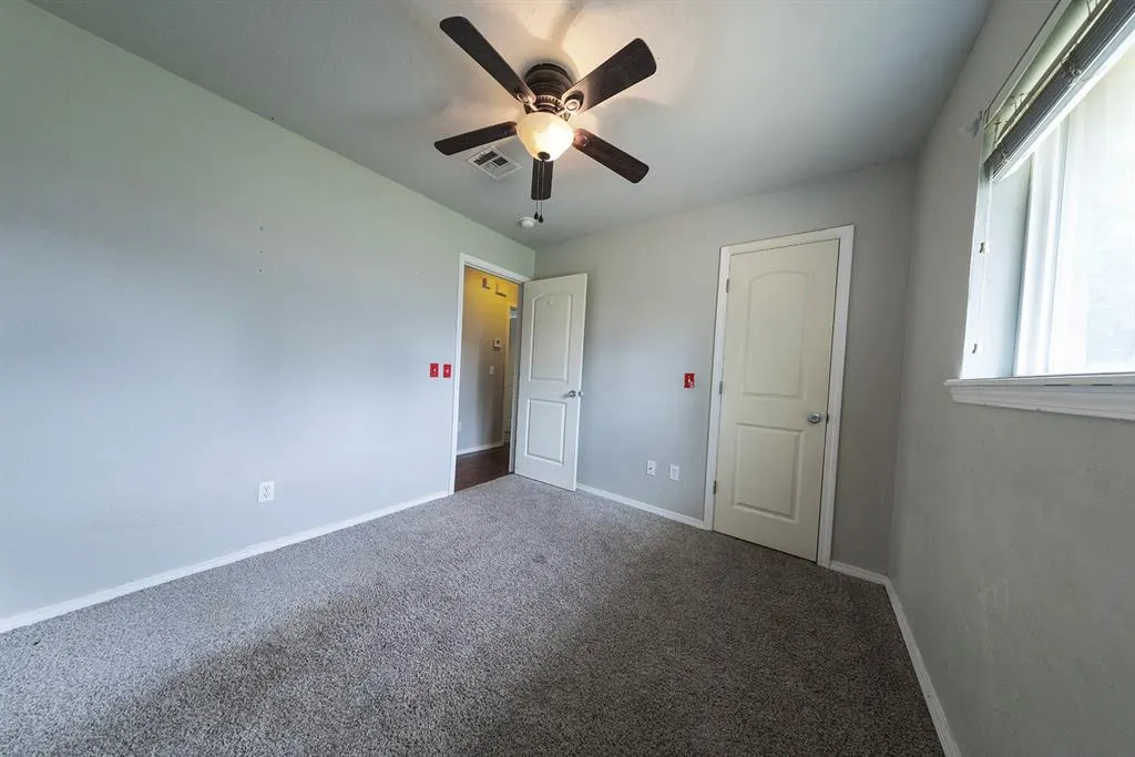 Photo 14 — 734 W 7th Street, Edmond, OK 73003