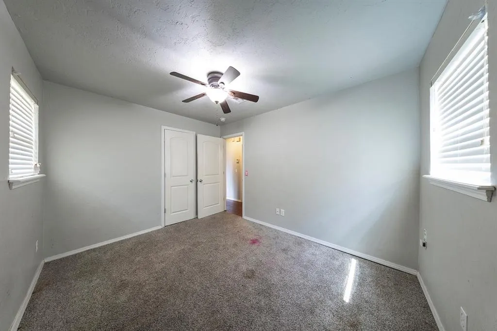 Photo 17 — 734 W 7th Street, Edmond, OK 73003