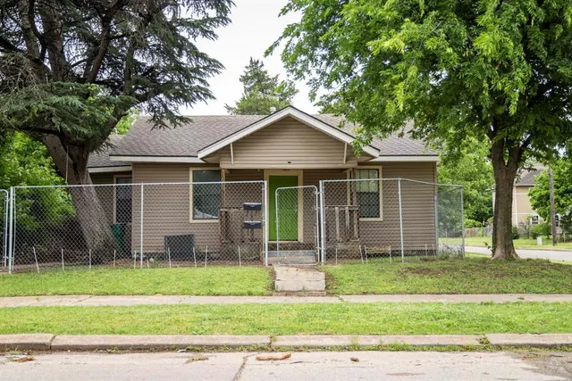 Photo 2 — 1200 NE 19th Street, Oklahoma City, OK 73111