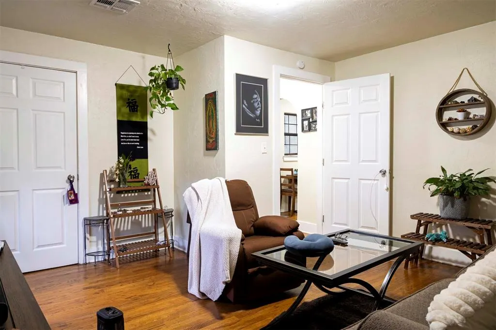Photo 14 — 1200 NE 19th Street, Oklahoma City, OK 73111