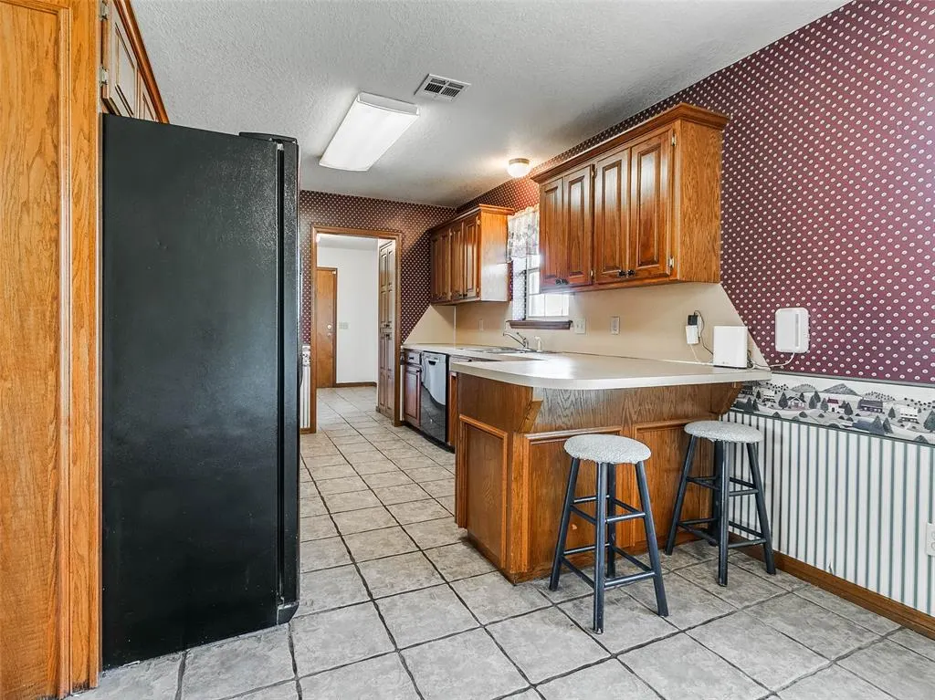 Photo 20 — 215 W 12th Street, Stroud, OK 74079