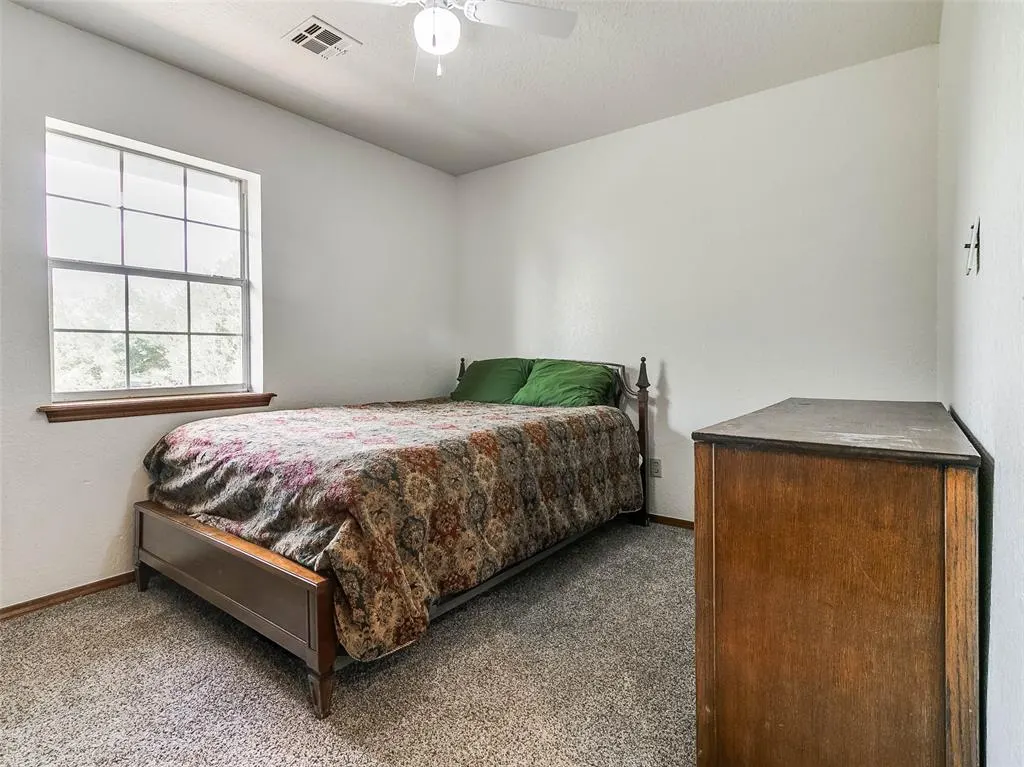 Photo 31 — 215 W 12th Street, Stroud, OK 74079
