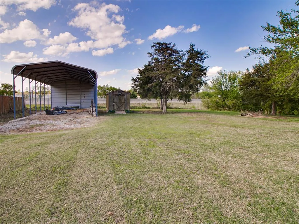 Photo 43 — 215 W 12th Street, Stroud, OK 74079