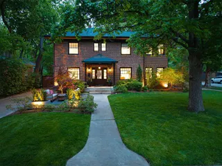 Sold home at 535 E Boyd Street