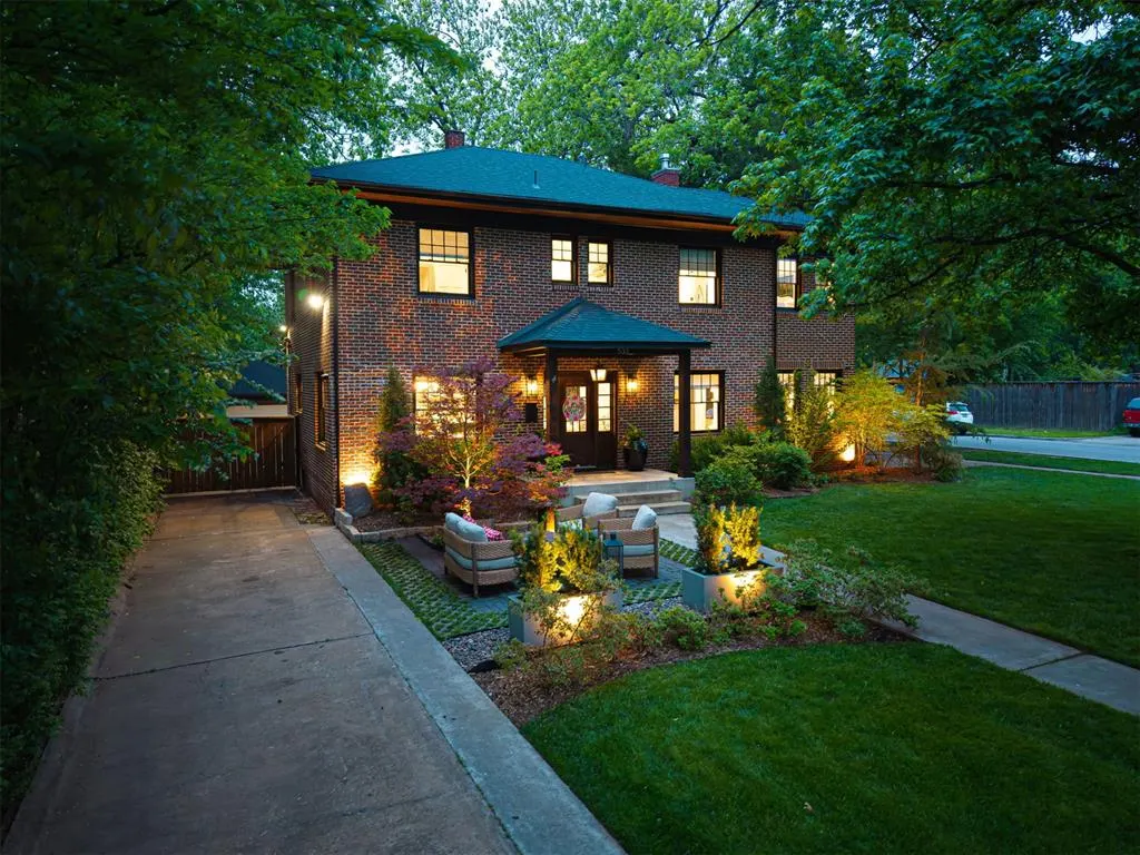 Photo 2 — 535 E Boyd Street, Norman, OK 73071