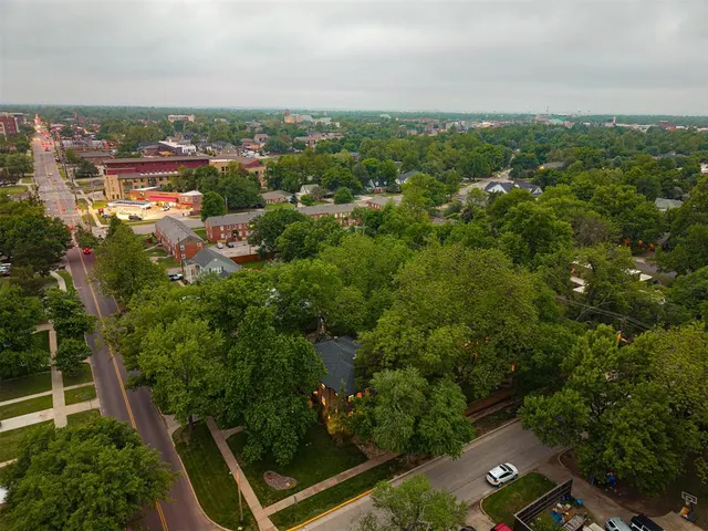 Photo 3 — 535 E Boyd Street, Norman, OK 73071