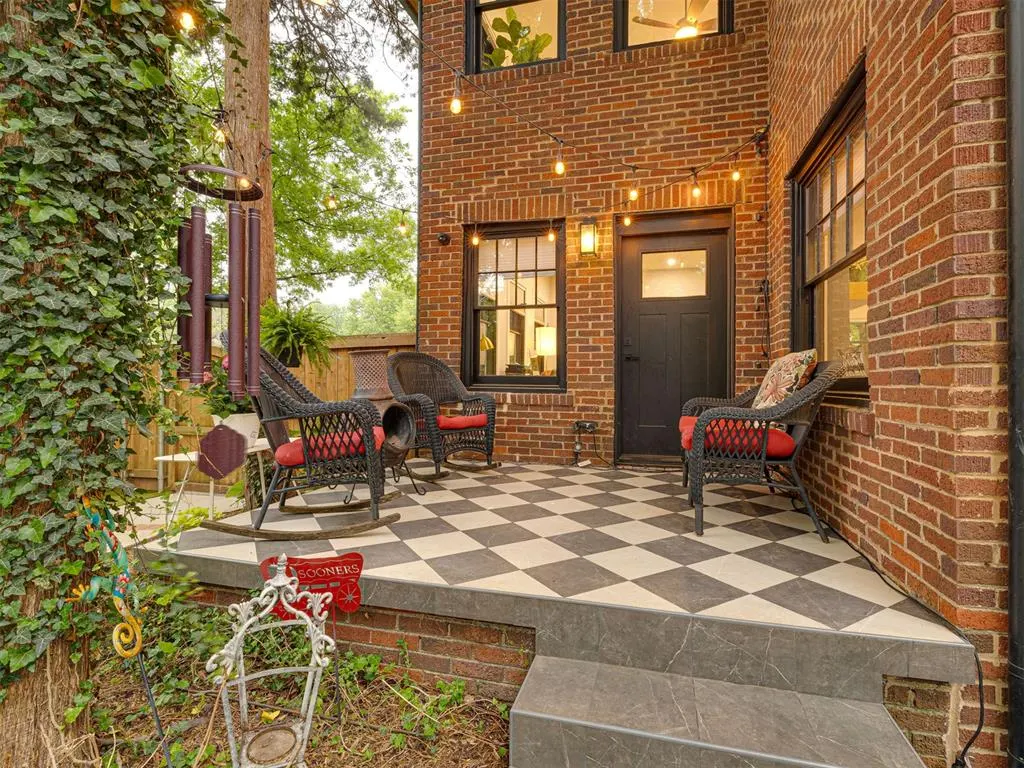 Photo 12 — 535 E Boyd Street, Norman, OK 73071