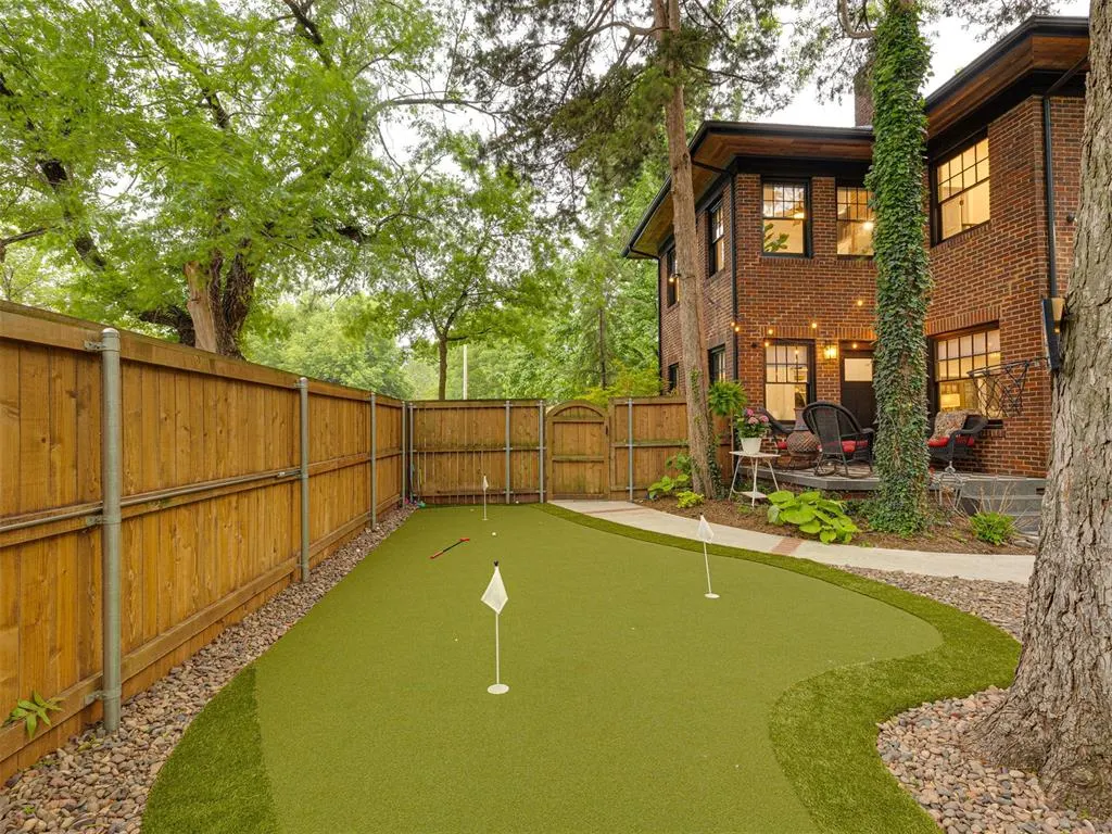 Photo 14 — 535 E Boyd Street, Norman, OK 73071