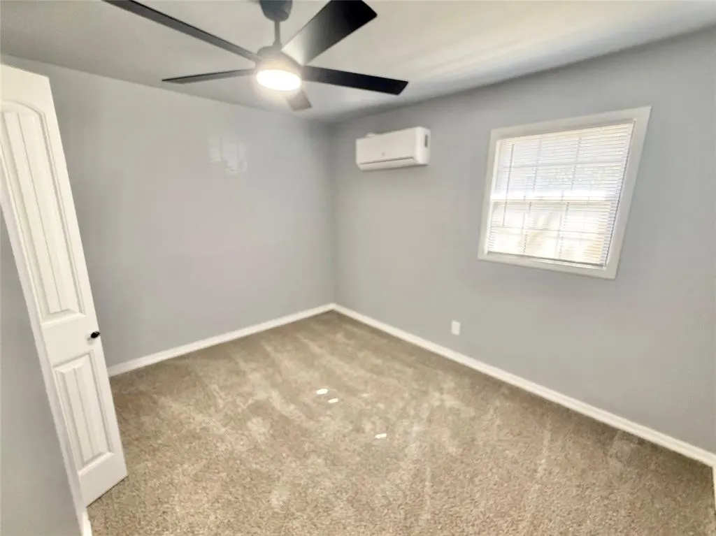 Photo 10 — 517 W Bradford Avenue, Altus, OK 73521