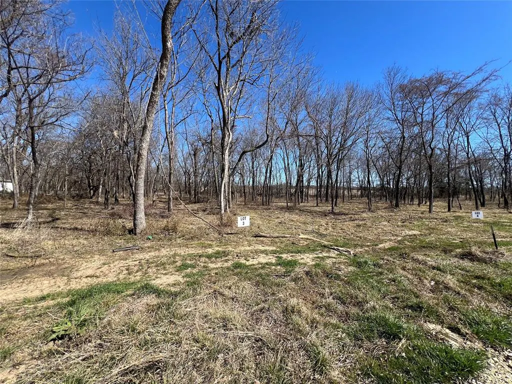 Photo 2 — NE Tortuga Lane, Kingston, OK 73439