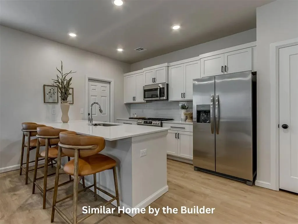 Photo 7 — 19608 Horseshoe Avenue, Edmond, OK 73012