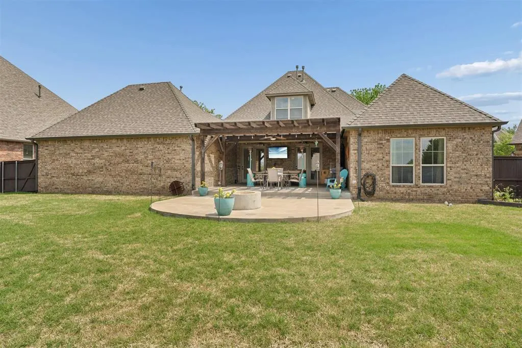 Photo 35 — 2521 Scarlet Oak Court, Choctaw, OK 73020