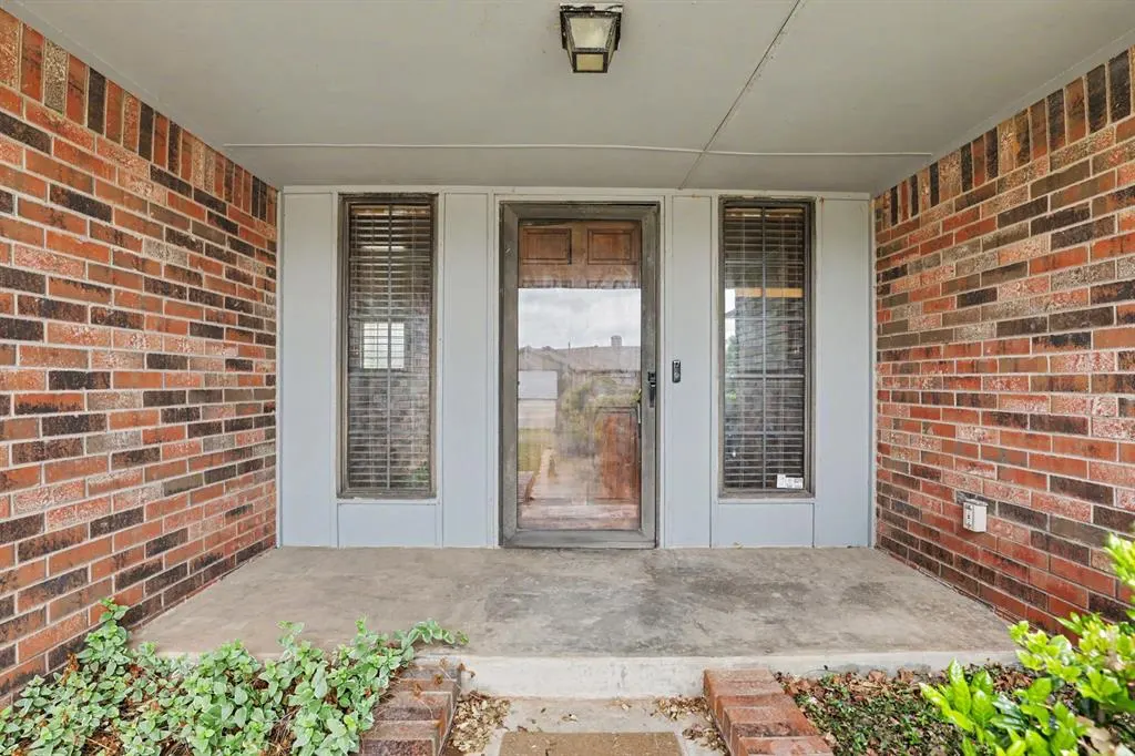 Photo 3 — 3005 SW 99th Street, Oklahoma City, OK 73159