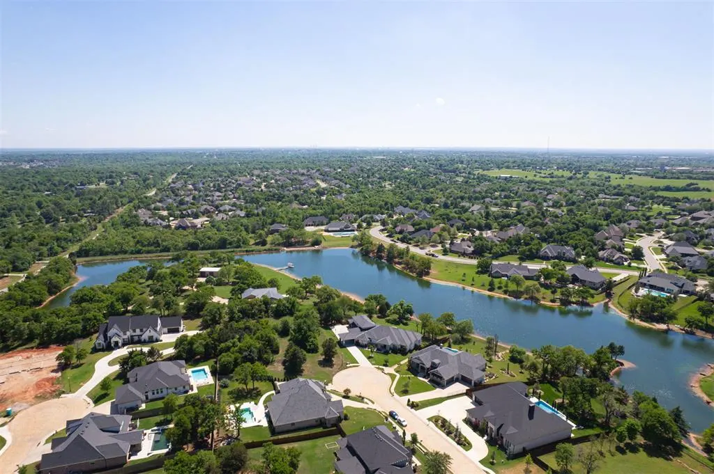 Photo 43 — 1325 Gateway Bridge Road, Edmond, OK 73034