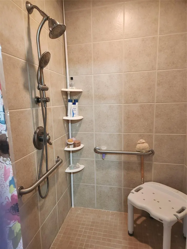 Photo 12 — 6501 Overview Drive, Blanchard, OK 73010