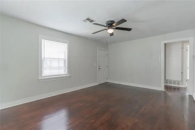Photo 7 — 220 W Ercoupe Drive, Oklahoma City, OK 73110