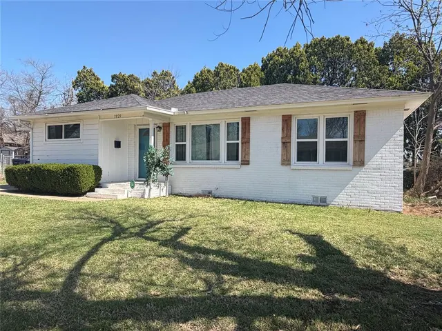 Photo 2 — 3929 NW 32nd Street, Oklahoma City, OK 73112