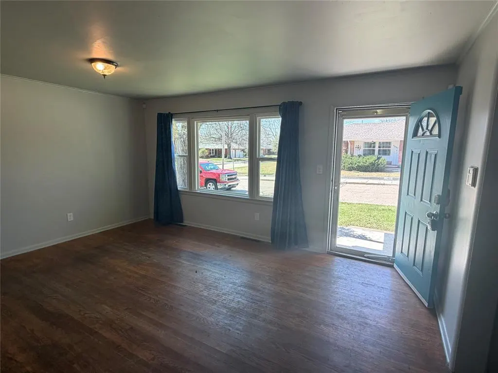 Photo 7 — 3929 NW 32nd Street, Oklahoma City, OK 73112