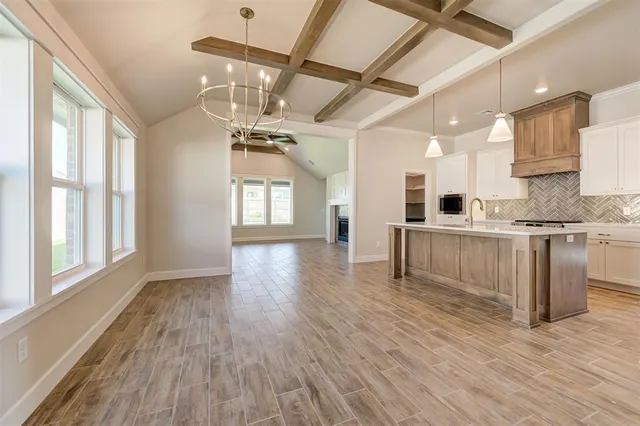 Photo 5 — 4825 Sundowner Lane, Edmond, OK 73034