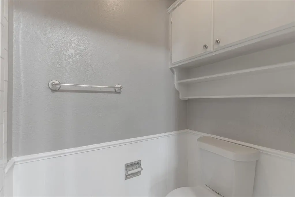 Photo 28 — 12304 Green Valley Drive, Oklahoma City, OK 73120