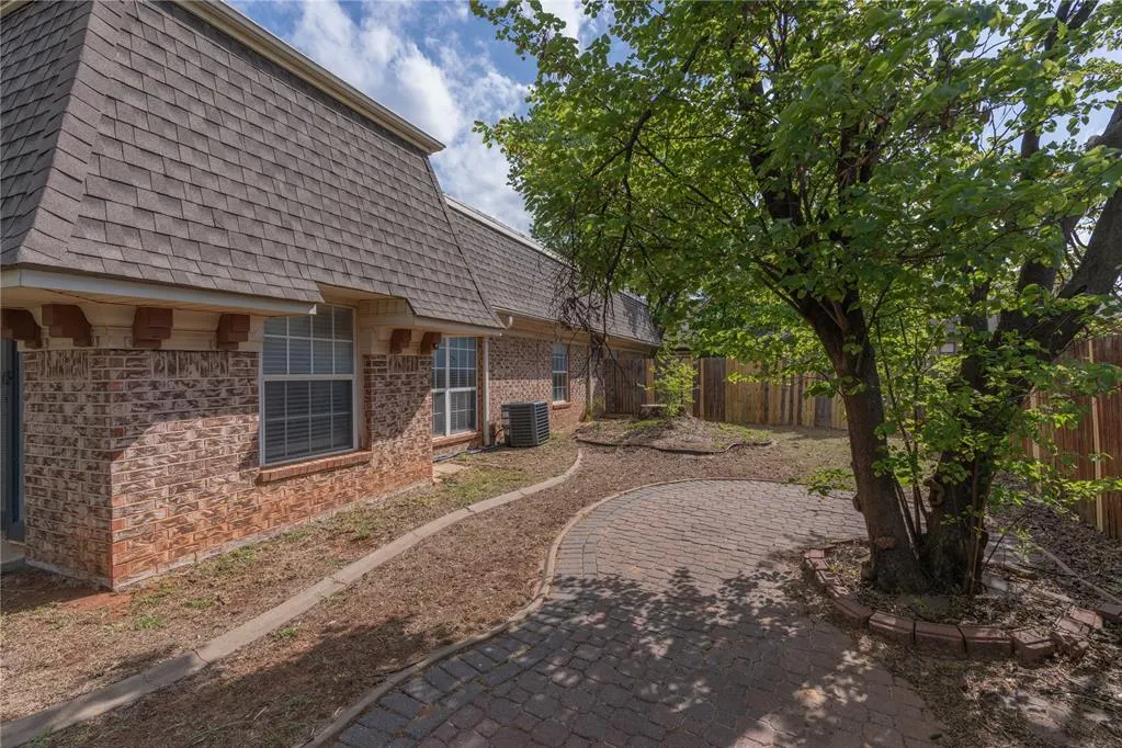 Photo 39 — 12304 Green Valley Drive, Oklahoma City, OK 73120
