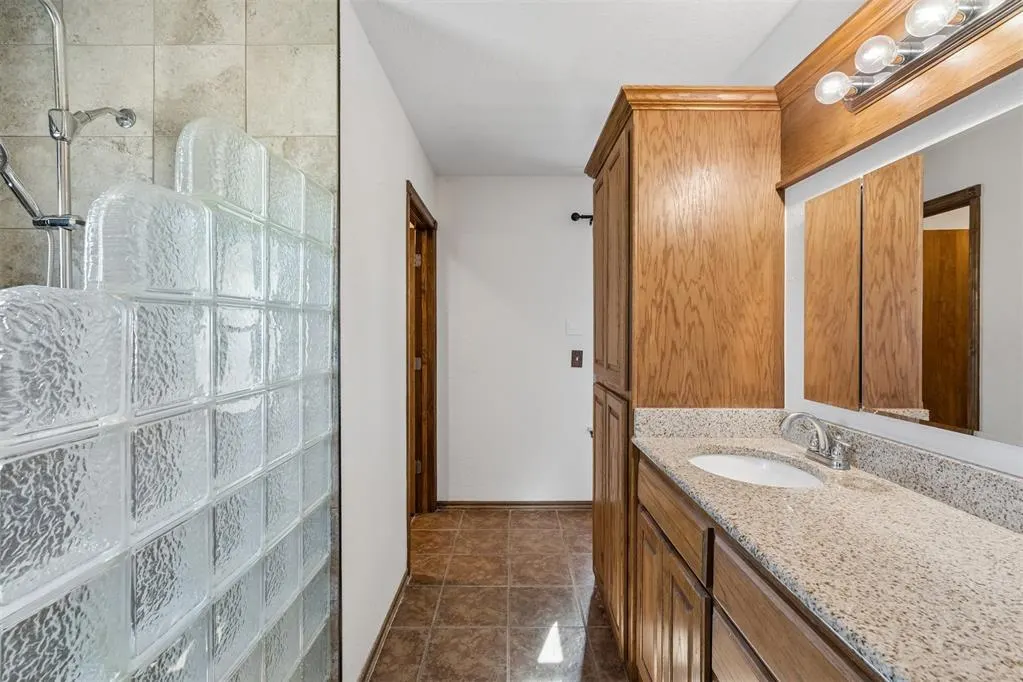 Photo 34 — 4300 Stonehaven Drive, Del City, OK 73115