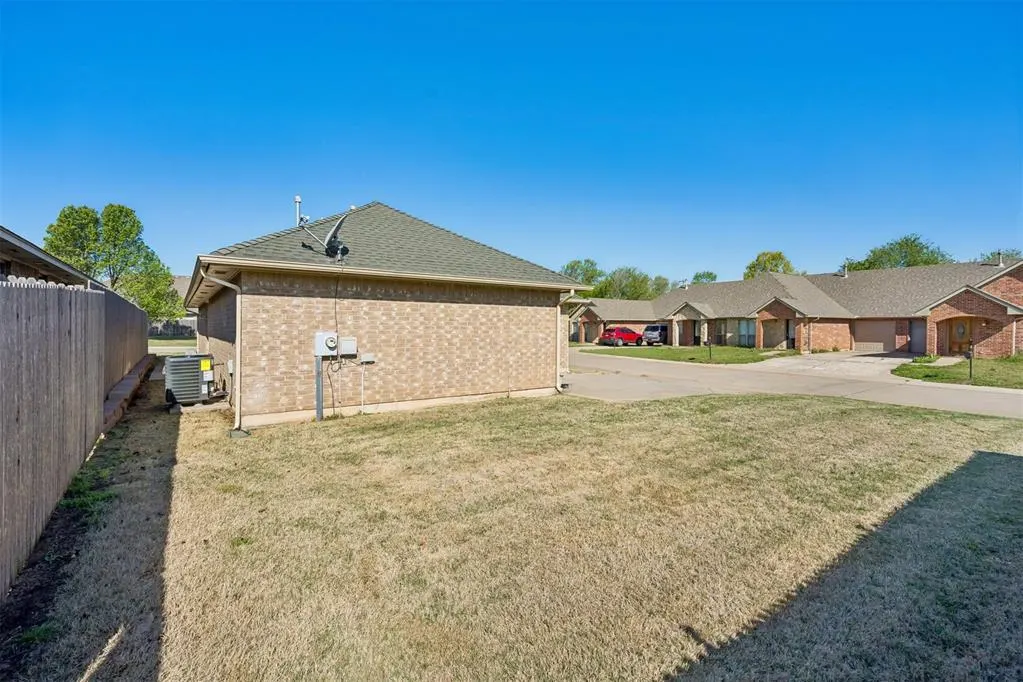 Photo 44 — 4300 Stonehaven Drive, Del City, OK 73115